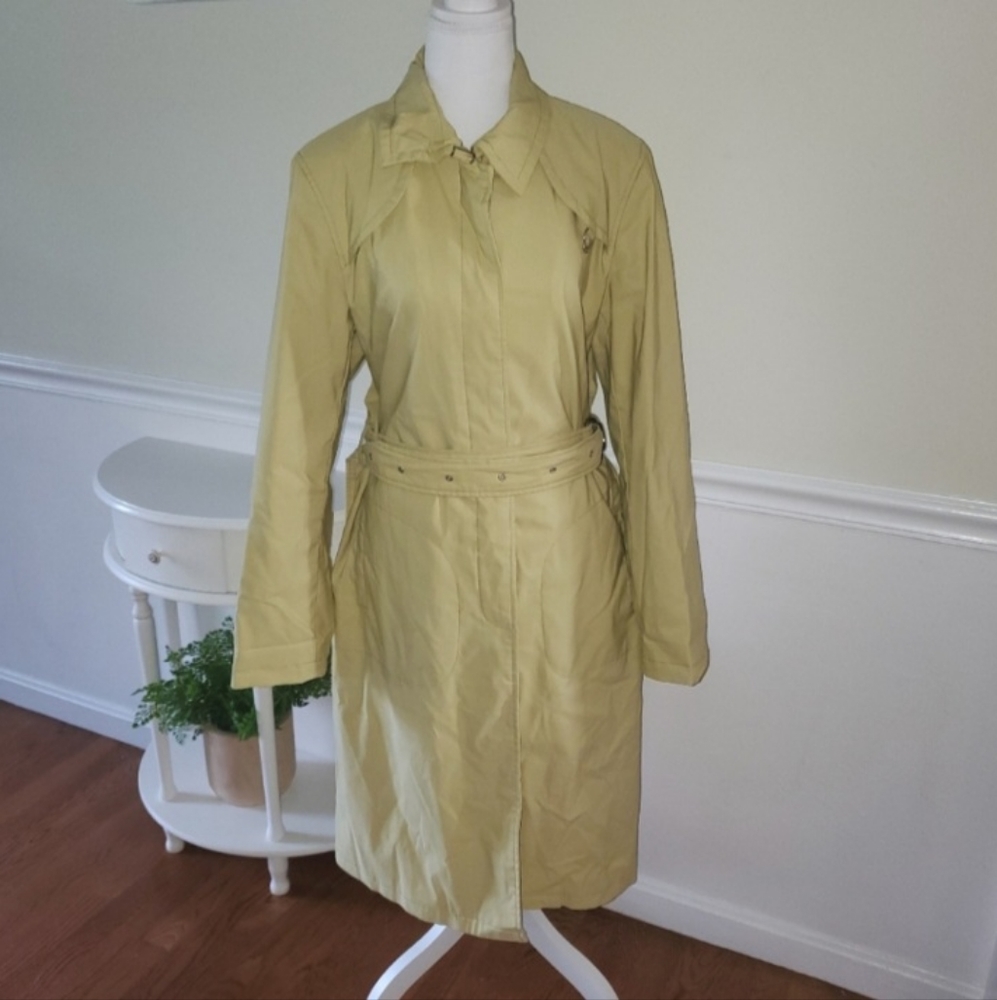 Cole Haan Lime Gree/yellow coat size 12